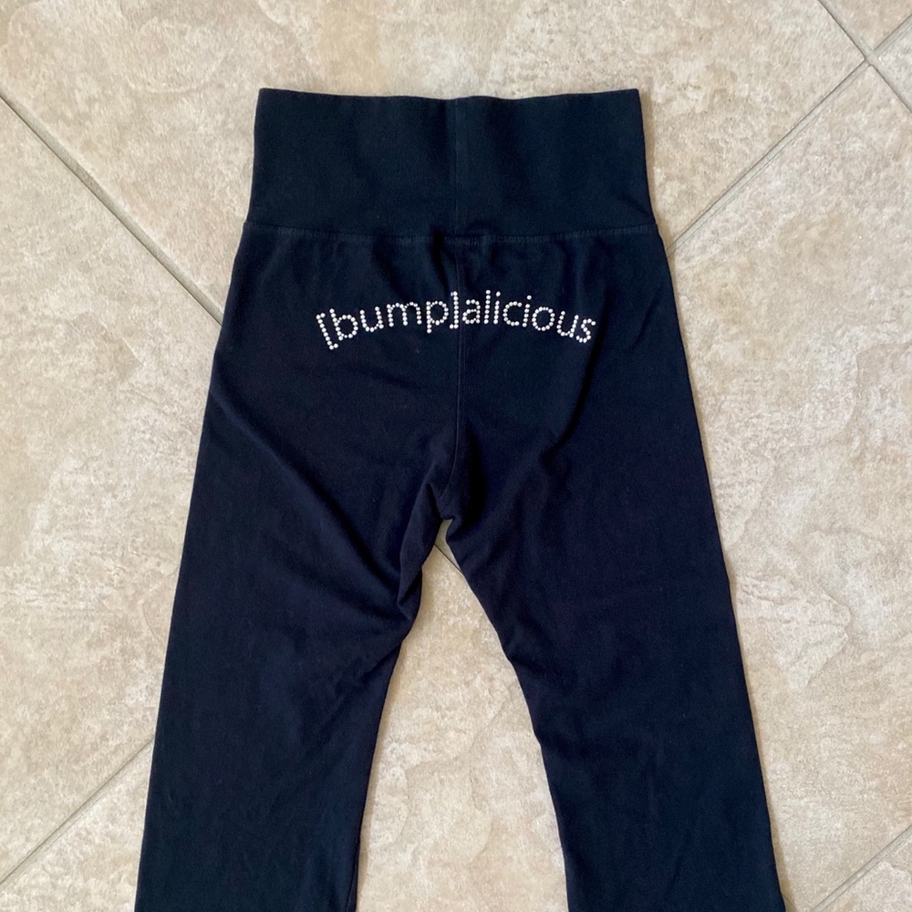 “Bumpalicious” Rhinestone Maternity Pant sz Small